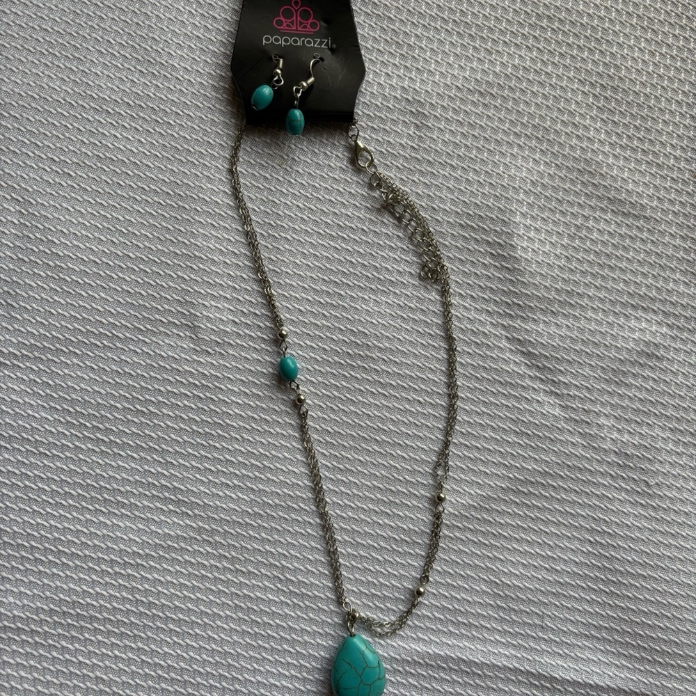 Paparazzi Black Chain Set + Turquoise Necklace Bundle - Picture 2 of 2